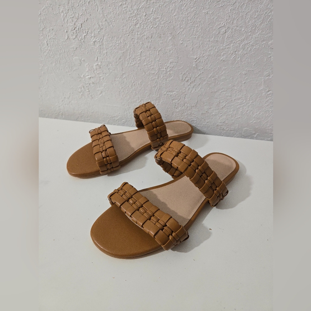 Stuart Weitzman Venice Brown Double Strap Woven Slip On Sandals Women’s Size 7.5
